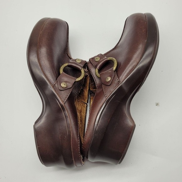 Ariat womens brown leather mules clogs slip on comfort buckle sz 6.5 94266 shoes - Picture 6 of 9